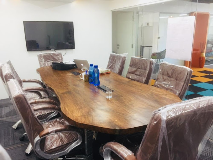 Managed Office Space In Janjeerwala Square BI538